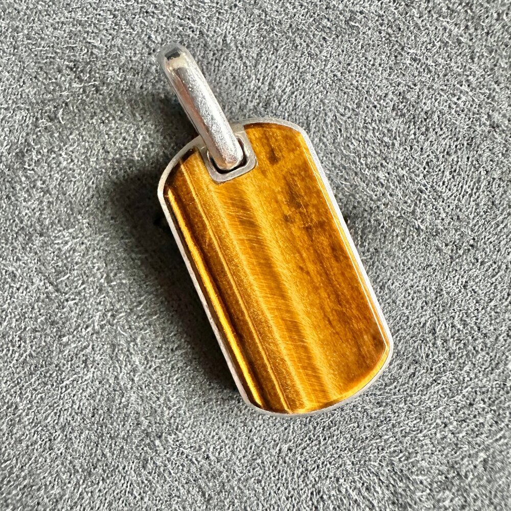 David Yurman Chevron Dog Tag Pendant w/ Tiger's Eye - 27mm - Picture 6 of 14